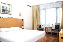 Mega Anggrek Hotel Jakarta Slipi Eksteriør billede